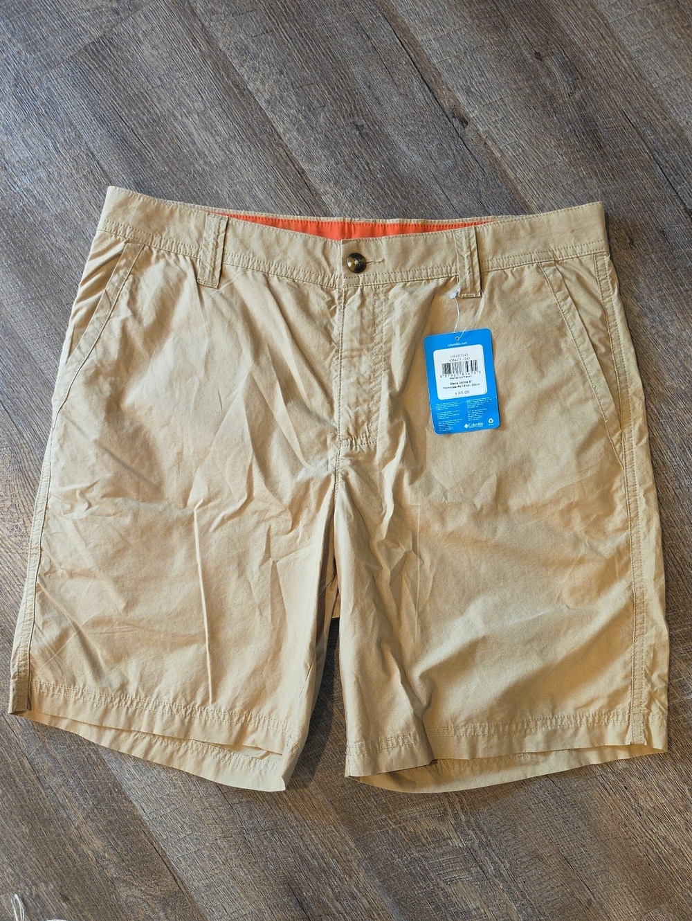 Columbia Men's Tan Flat-Front Outdoor Shorts